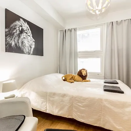 Go Happy Mikonkatu 11, Modern 2 Bedroom With Balcony Apartman *