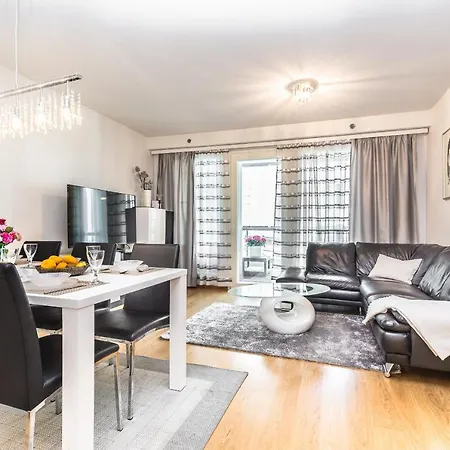 Lejlighed Go Happy Mikonkatu 11, Modern 2 Bedroom With Balcony Helsinki