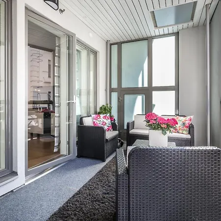 Go Happy Mikonkatu 11, Modern 2 Bedroom With Balcony Lejlighed *