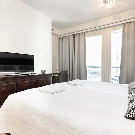 Апартаменты Go Happy Mikonkatu 11, Modern 2 Bedroom With Balcony